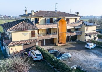 Casa all\'aperto - Trilocale via Vialato
 
3, Cadelbosco di Sopra - foto 40