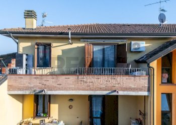 Casa all\'aperto - Trilocale via Vialato
 
3, Cadelbosco di Sopra - foto 46