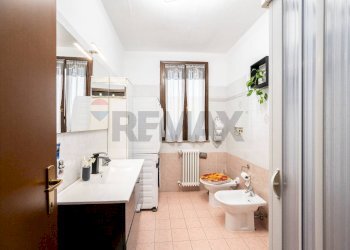 Bagno - Trilocale via Vialato
 
3, Cadelbosco di Sopra - foto 25