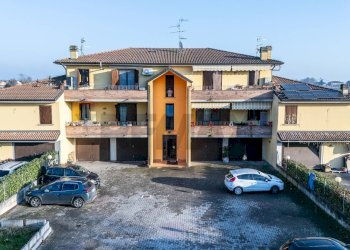 Casa all\'aperto - Trilocale via Vialato
 
3, Cadelbosco di Sopra - foto 2