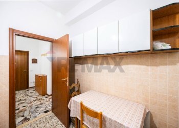 Sala da pranzo - Bilocale Via Giuseppe Micheli
 
11, Parma - foto 14