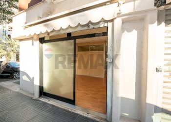 Edificio all\'aperto - Commercial Premises Via Federigo Verdinois
 
6, Roma - photo 17
