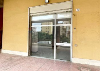 Terrazza - Locale Commerciale Via Don Giovanni Minzoni
26, Caltanissetta - foto 5