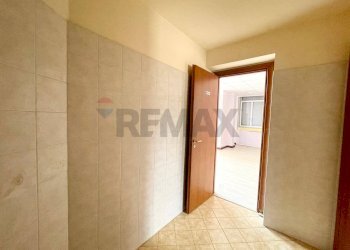 Hall / corridoio - Locale Commerciale Via Don Giovanni Minzoni
26, Caltanissetta - foto 13