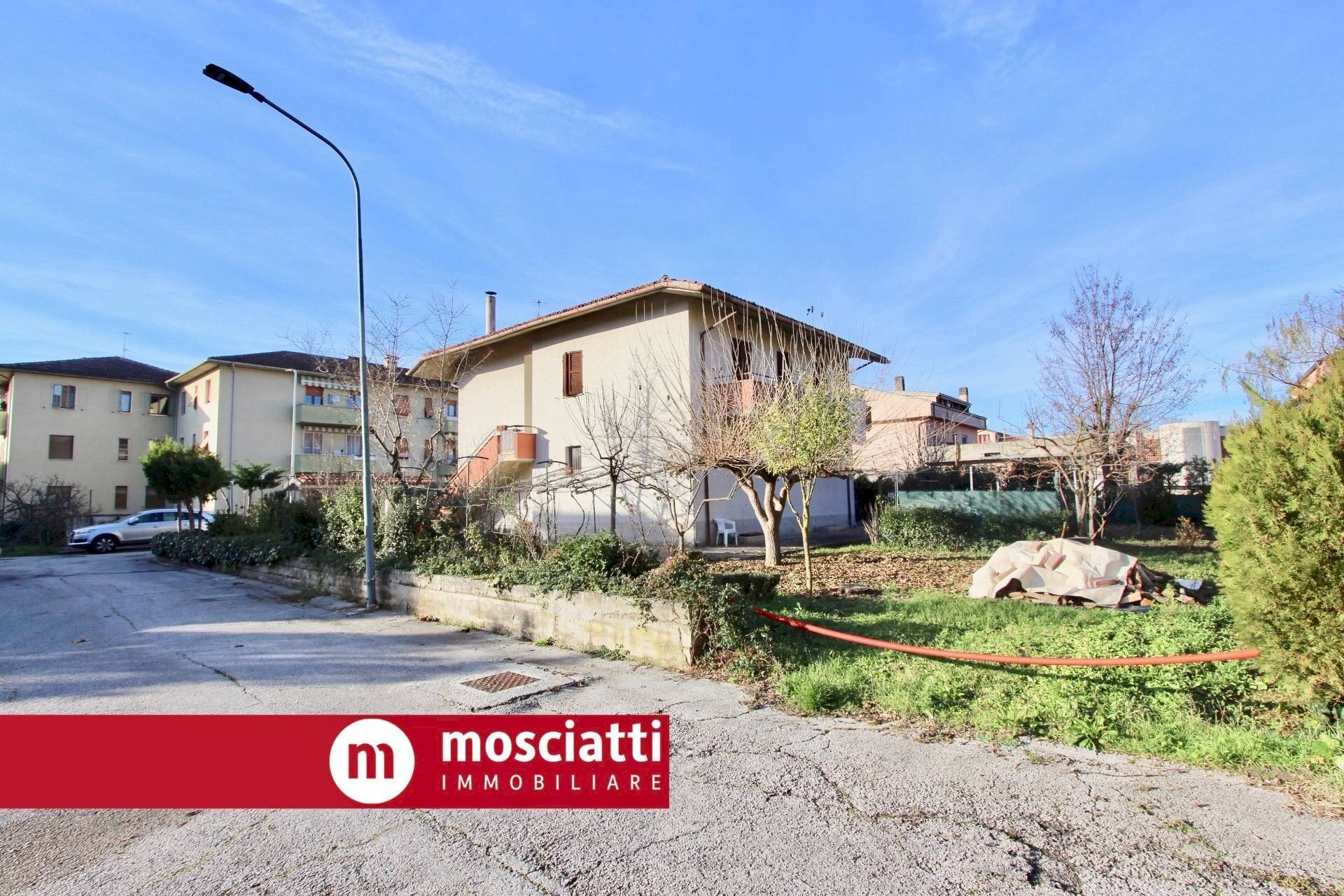 Foto 2 - Villa Via Galli, Matelica - foto 2