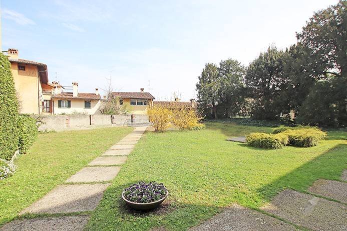 Parco condominiale - Trilocale via tassis, Bergamo - foto 3