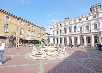 Piazza Vecchia - Trilocale via tassis, Bergamo - foto 31