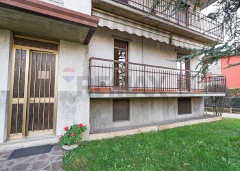 Casa all\'aperto - Trilocale Via Acqua dei Buoi
 
9b, Nembro - foto 2