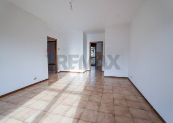 Stanza vuota - Trilocale Via Acqua dei Buoi
 
9b, Nembro - foto 3