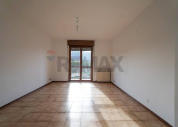 Stanza vuota - Trilocale Via Acqua dei Buoi
 
9b, Nembro - foto 4