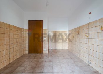 Stanza vuota - Trilocale Via Acqua dei Buoi
 
9b, Nembro - foto 12