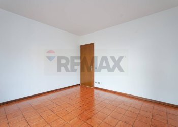 Stanza vuota - Trilocale Via Acqua dei Buoi
 
9b, Nembro - foto 18