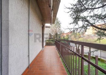 Balcone - Trilocale Via Acqua dei Buoi
 
9b, Nembro - foto 30