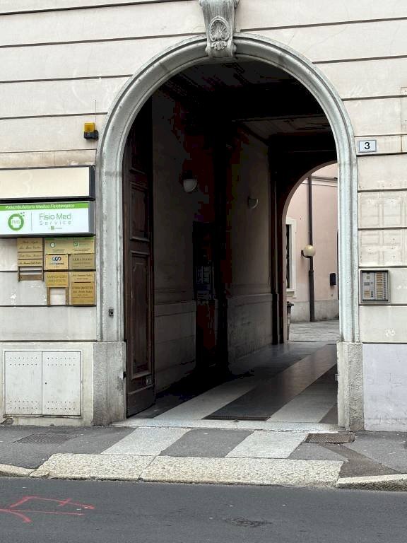 Ingresso - Office via Carlo Giuseppe Veratti, 3, Varese - photo 2