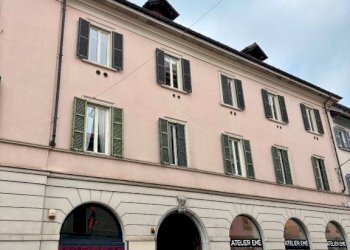 Facciata - Ufficio via Carlo Giuseppe Veratti, 3, Varese - foto 1