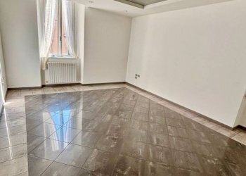 Ufficio - Ufficio via Carlo Giuseppe Veratti, 3, Varese - foto 12