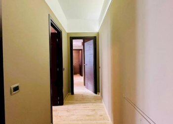 Interno appartamento - Trilocale via San Francesco d'Assisi, Varese - foto 3