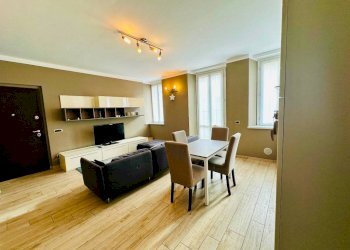 Salone - Trilocale via San Francesco d'Assisi, Varese - foto 4