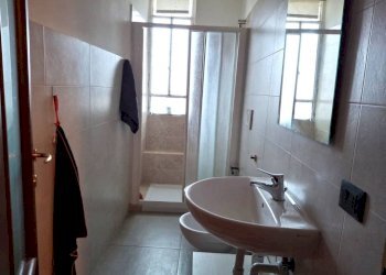 Bagno - Trilocale via Genova, 218, Torino (zona Nizza Millefonti) - foto 9
