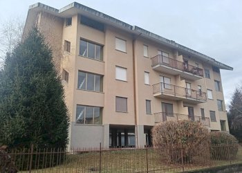 Facciata - Appartamento via 1 Maggio, 10, Giaveno - foto 2