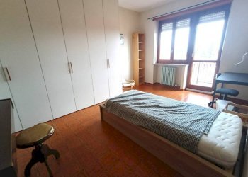 Camera da letto - Appartamento via 1 Maggio, 10, Giaveno - foto 10