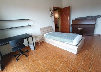 Camera da letto - Appartamento via 1 Maggio, 10, Giaveno - foto 11