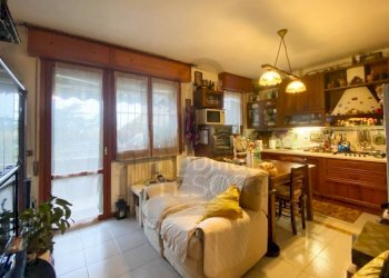 Soggiorno - Trilocale via Neri da Rimini, 37, Rimini - foto 2