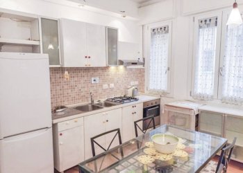 Cucina - Bilocale via Oslavia, 12, Bologna (zona Saffi) - foto 2