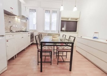 Cucina - Bilocale via Oslavia, 12, Bologna (zona Saffi) - foto 4