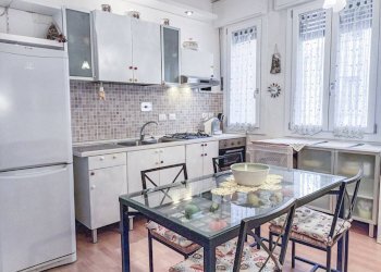 Cucina - Bilocale via Oslavia, 12, Bologna (zona Saffi) - foto 8