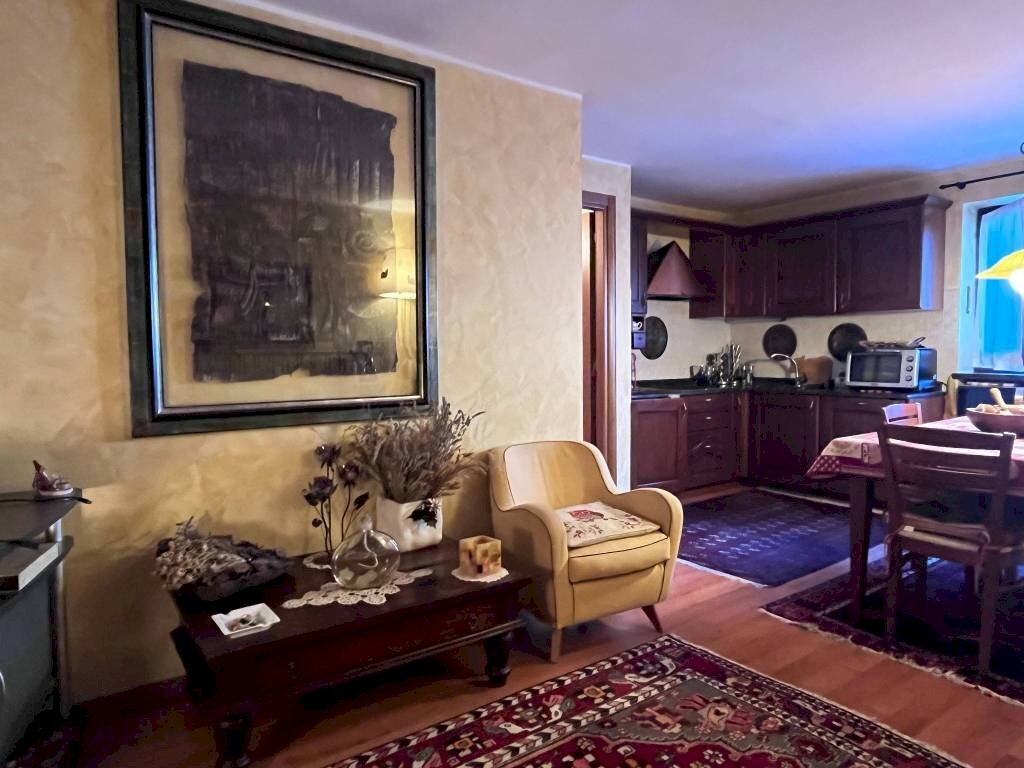 Soggiorno - Trilocale via Monfol, 22, Sauze d'Oulx - foto 3