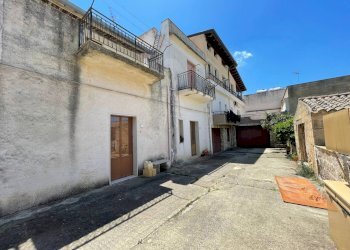 Foto 43 - Casa indipendente Giuseppe Laudani
 
61, Castellammare del Golfo - foto 43