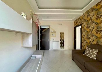 Foto 5 - Trilocale Via Tenente Giuseppe Buffa
 
0, Castellammare del Golfo - foto 5