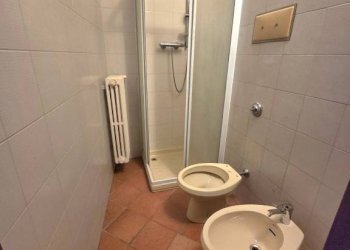 Bagno - Four-room apartment via Luigi Ranco, Asti - photo 6