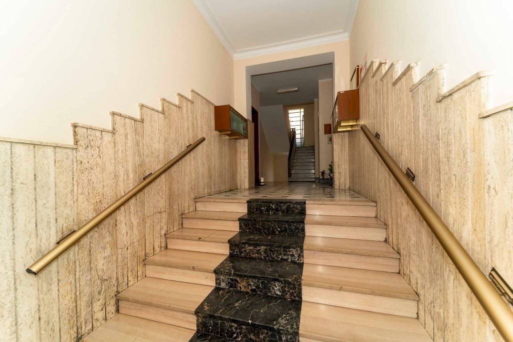 Interno palazzo - Trilocale via Oropa, 126, Torino (zona Vanchiglietta) - foto 3