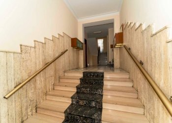 Interno palazzo - Trilocale via Oropa, 126, Torino (zona Vanchiglietta) - foto 3