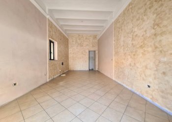 Foto 4 - Negozio via Corace
 
39, Catanzaro - foto 4