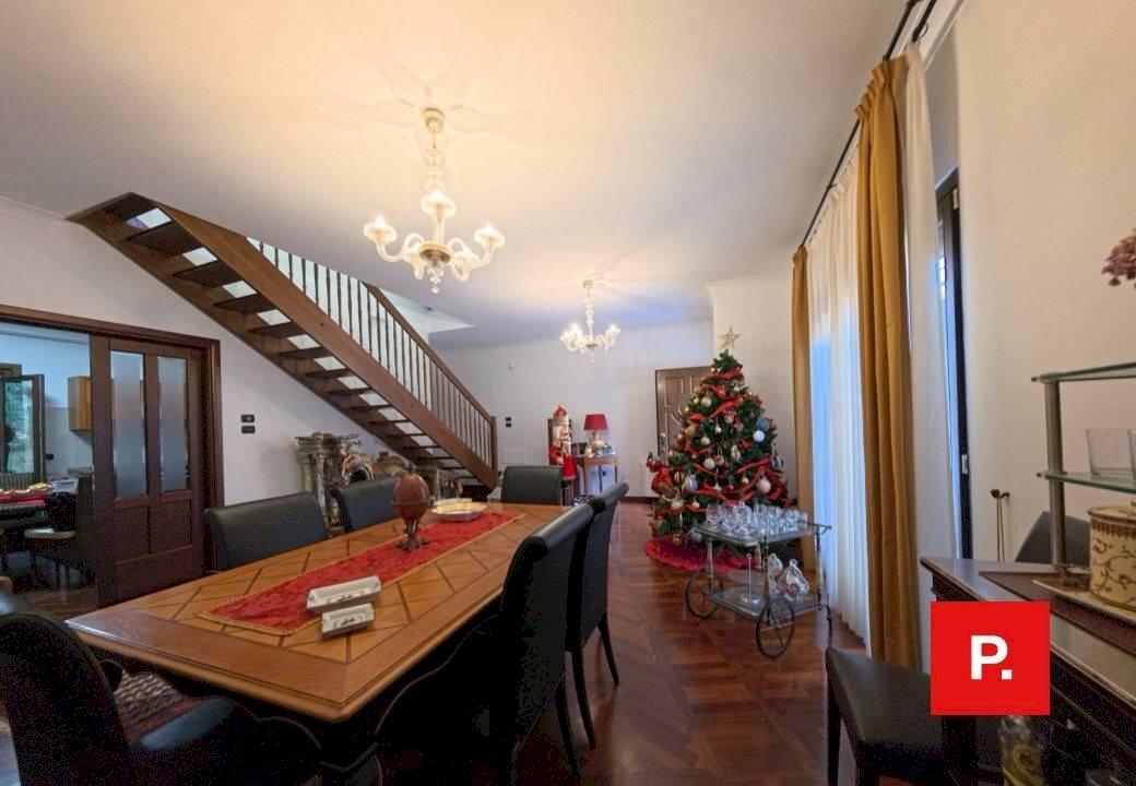 Foto 1 - Villa a Schiera VIA CESARE PASCAL
 
35, Caserta - foto 1