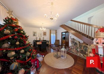 Foto 3 - Villa a Schiera VIA CESARE PASCAL
 
35, Caserta - foto 3