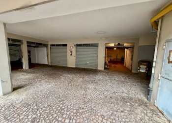 Box auto - Appartamento Biella - foto 40