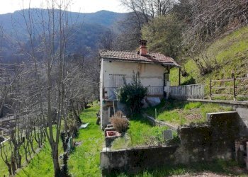 Facciata - Rustico via San Giuseppe, Roccaforte Mondovì - foto 2