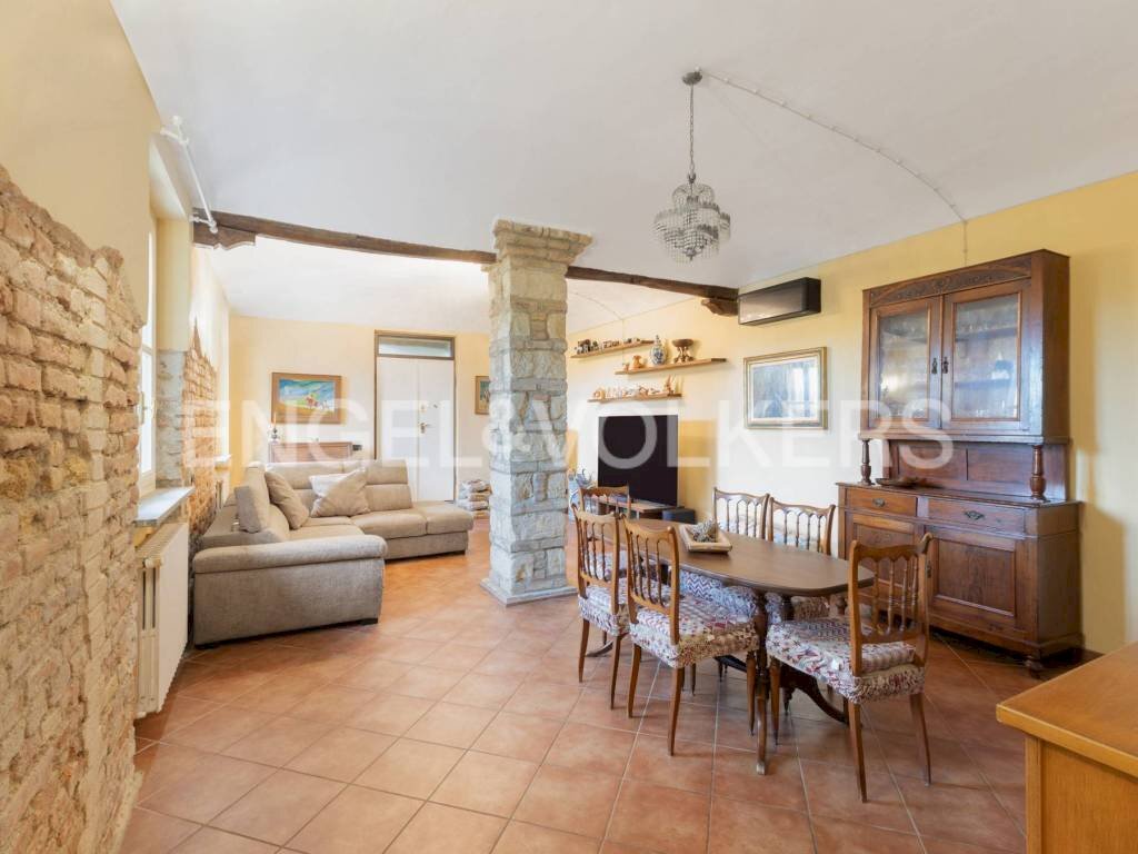 Salone - Rustico via C. Montanari, Moncalvo - foto 3