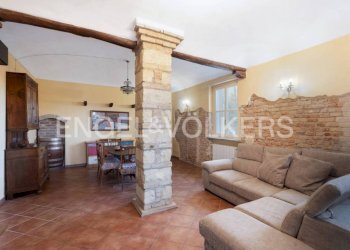 Salone - Rustico via C. Montanari, Moncalvo - foto 5