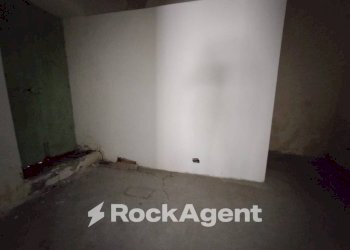 Bilocale via Vittorio Emanuele II, 471, Catania - foto 11