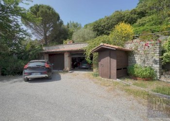 Posto macchina - Villa strada Statale del Niccone, Lisciano Niccone - foto 11