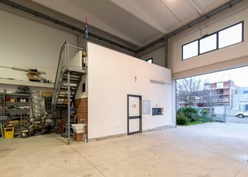 verso accettazione e soppalco - Locale Commerciale Quartu Sant'Elena - foto 22