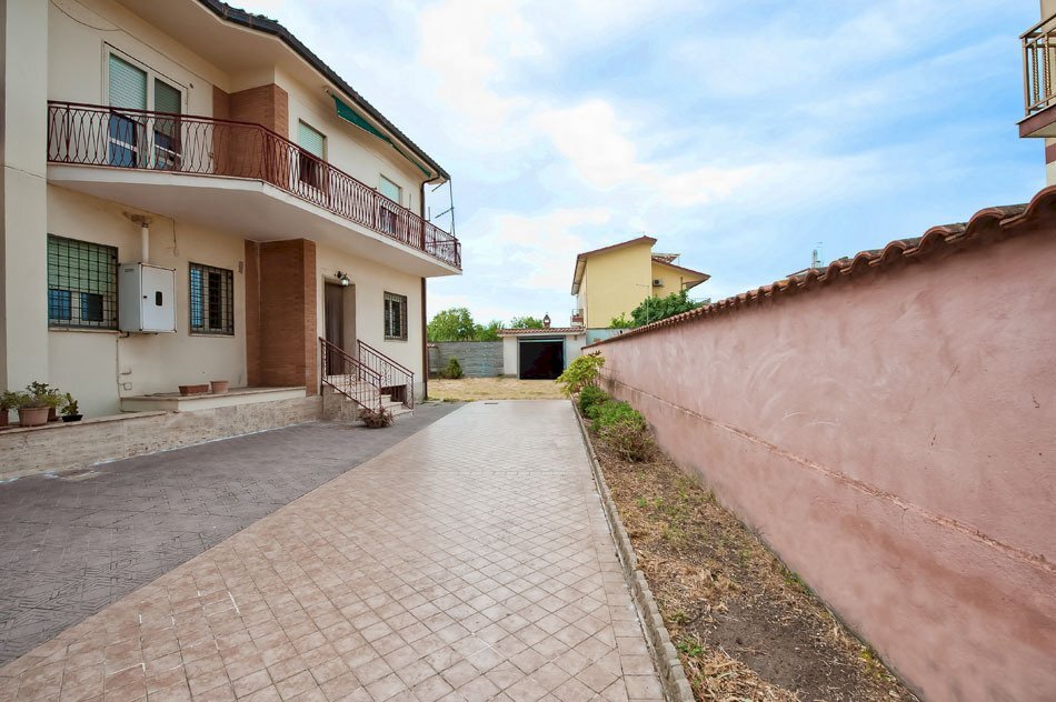 DSC_0658_1.jpg - Casa indipendente via lerici 6, Pomezia - foto 3