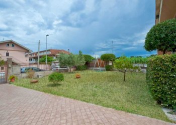 WhatsApp Image 2025-12-29 at 09.34.59 (3).jpeg - Casa indipendente via lerici, Pomezia - foto 7