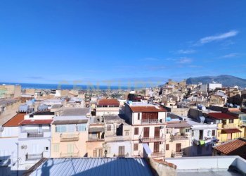 WhatsApp Image 2025-12-22 at 15.29.43 (2).jpeg - Casa semi indipendente Via Giovanni Badalamenti 115, Carini - foto 22