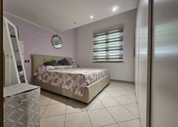 Two-room apartment piazza Camillo Benso di Cavour, Casnate con Bernate - photo 7